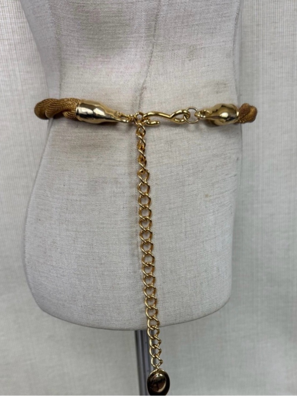 Women’s gold toned metal mesh chain belt 31-39 inch - Picture 3 of 8
